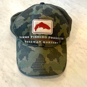 Good condition Simms Fishing Hat